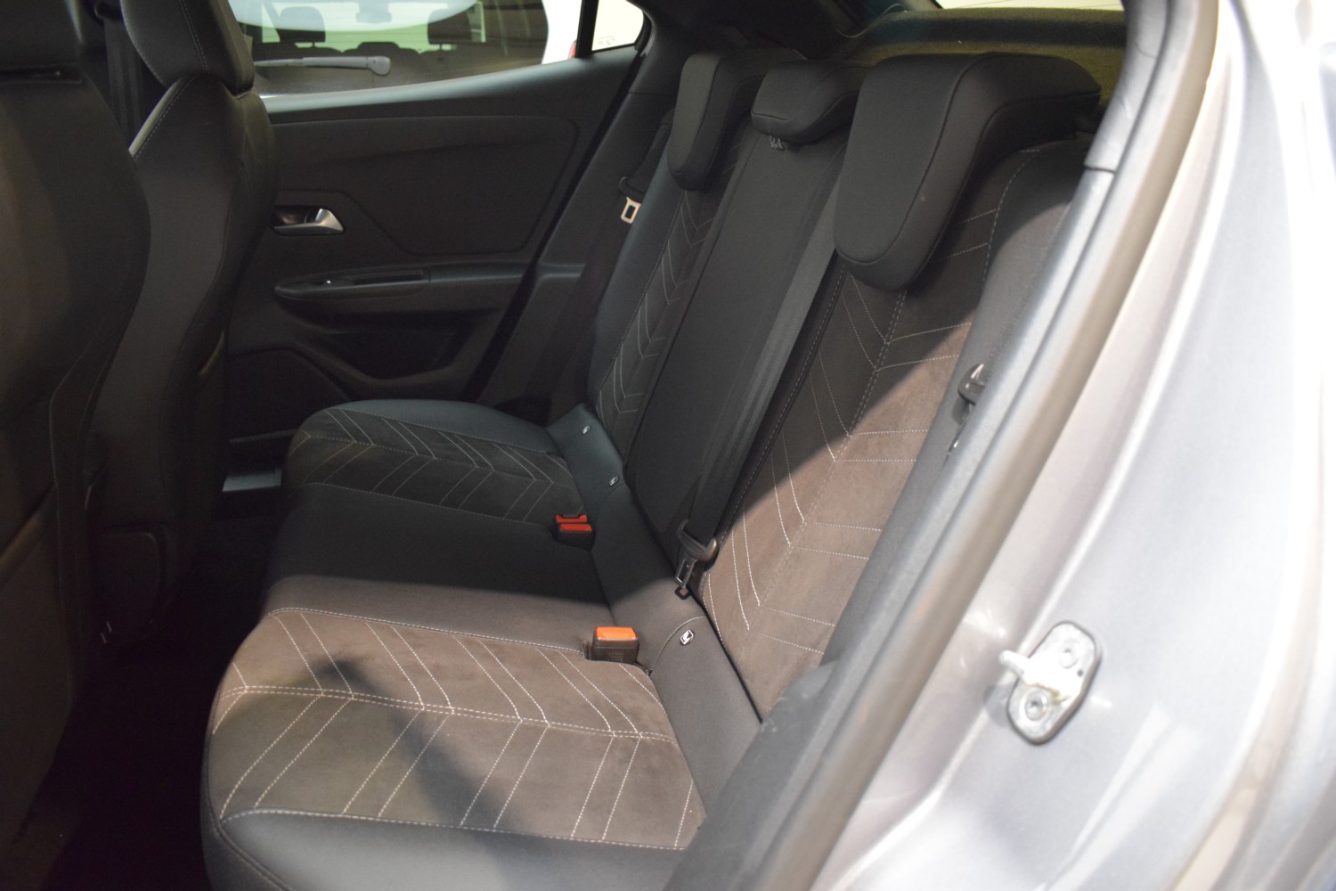 OPEL MOKKA ULTIMATE 1.2 T 100kW (136 CV) - Ítem23