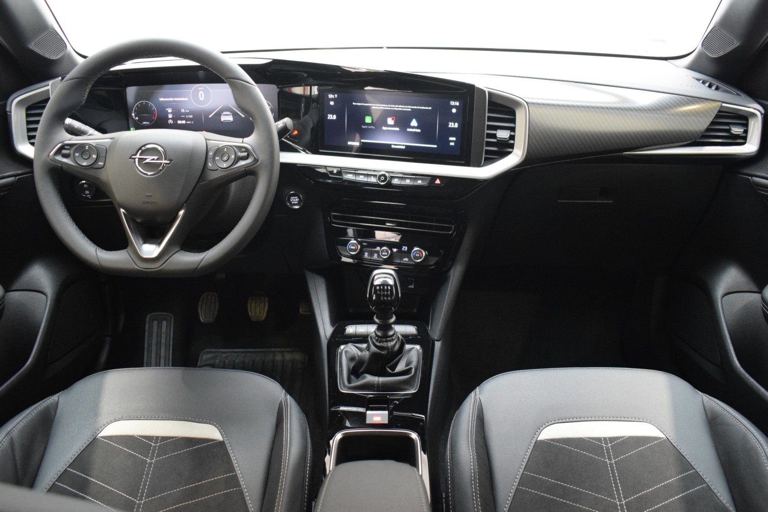 OPEL MOKKA ULTIMATE 1.2 T 100kW (136 CV) - Ítem13