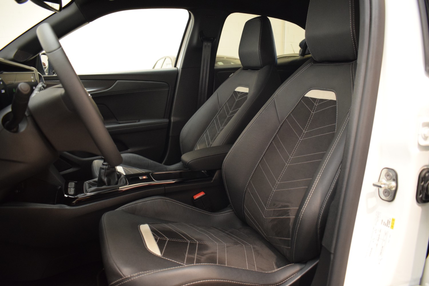 OPEL MOKKA ULTIMATE 1.2 T 100kW (136 CV) - Ítem21