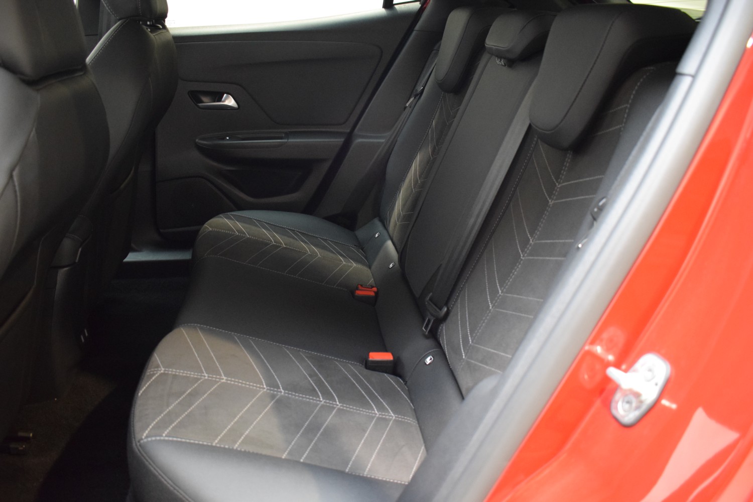 OPEL MOKKA ULTIMATE 1.2 T 100kW (136 CV) - Ítem23