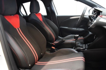 OPEL CORSA GS 1.2 T 100 CV 6 VEL. - Ítem16