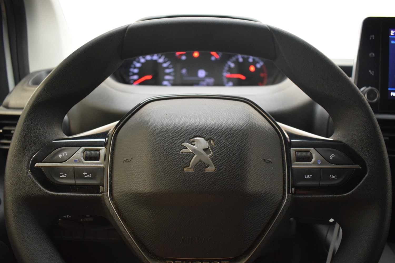 PEUGEOT Partner Furgon 1.5 BlueHDI S&S Standard 600kg 100CV - Ítem11
