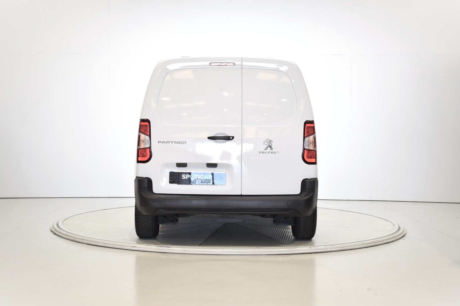 PEUGEOT Partner Furgon 1.5 BlueHDI S&S Standard 600kg 100CV - Ítem3