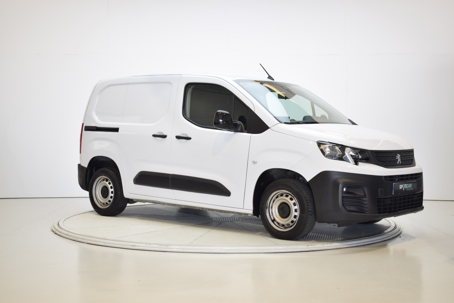 PEUGEOT Partner Furgon 1.5 BlueHDI S&S Standard 600kg 100CV - Ítem6