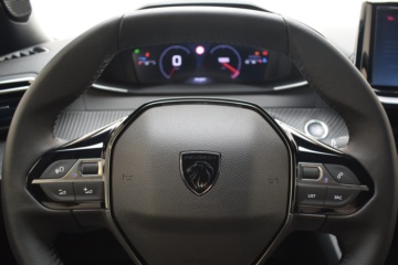 PEUGEOT 2008 ALLURE Puretech 100 S&S 6 Vel. MAN - Ítem11