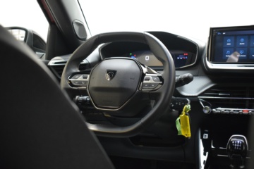 PEUGEOT 2008 ALLURE Puretech 100 S&S 6 Vel. MAN - Ítem22