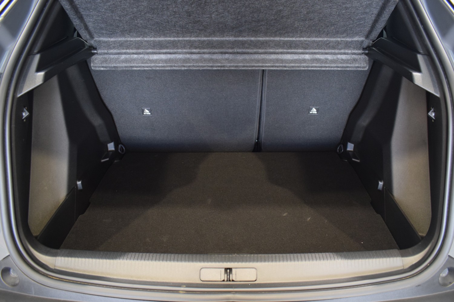 PEUGEOT 2008 ALLURE Puretech 100 S&S 6 Vel. MAN - Ítem8