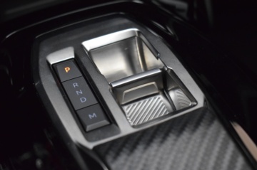 PEUGEOT 2008 ALLURE N2008 Hybrid 145 eDCS6 - Ítem16