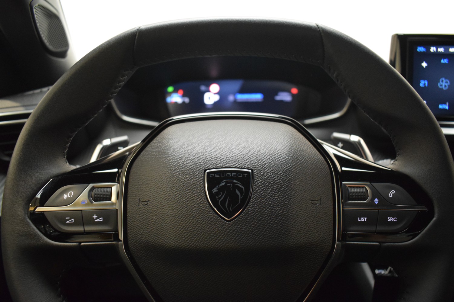 PEUGEOT 2008 ALLURE N2008 Hybrid 145 eDCS6 - Ítem10