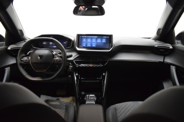 PEUGEOT 2008 ALLURE N2008 Hybrid 145 eDCS6 - Ítem13