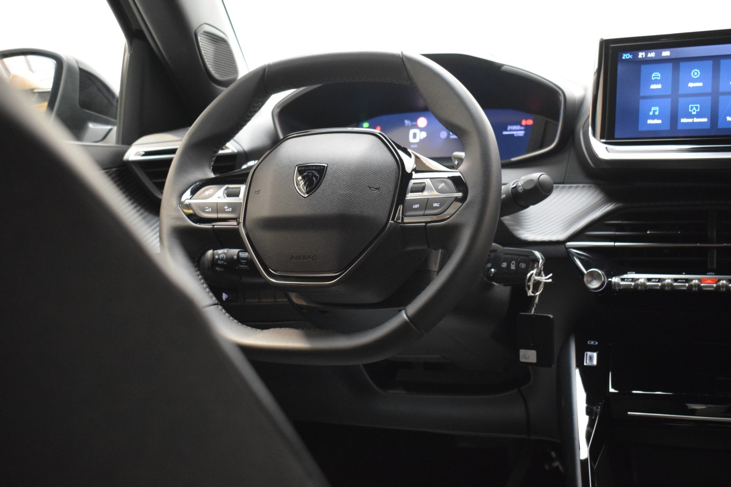 PEUGEOT 2008 ALLURE N2008 Hybrid 145 eDCS6 - Ítem22