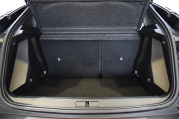 PEUGEOT 2008 ALLURE N2008 Hybrid 145 eDCS6 - Ítem7