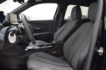 PEUGEOT 2008 ALLURE N2008 Hybrid 145 eDCS6 - Ítem21