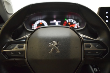 PEUGEOT 2008 ALLURE PACK 1.2 Puretech 100cv S&S BVM6 - Ítem11