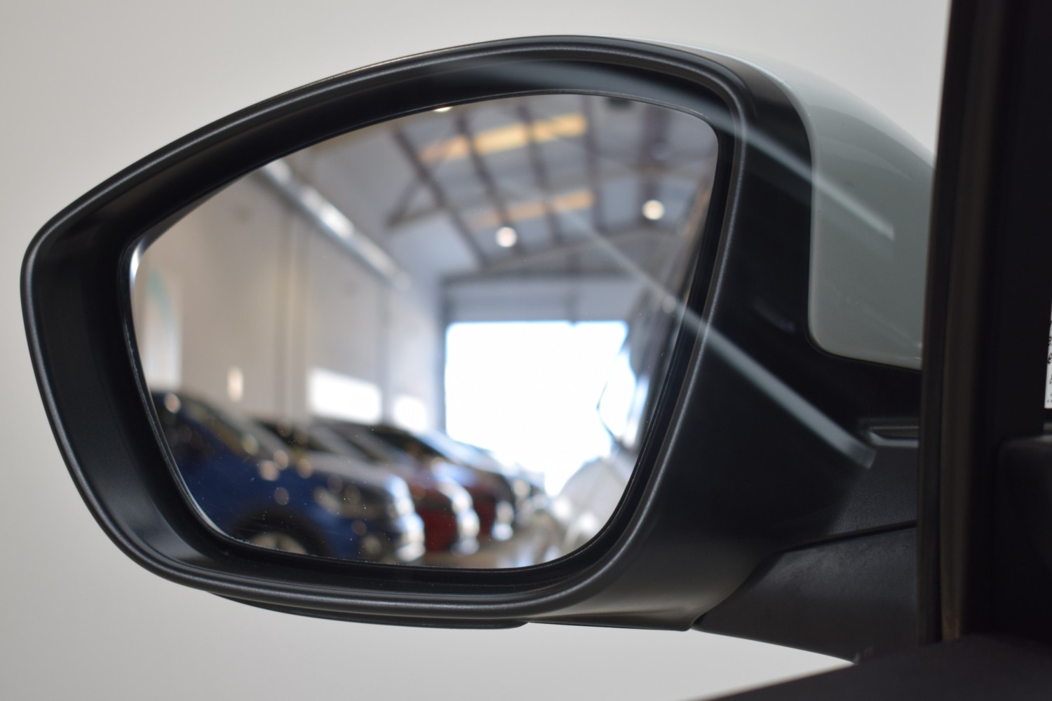 PEUGEOT 2008 ALLURE 1.2 PureTech 81KW (110CV) Auto - Ítem14