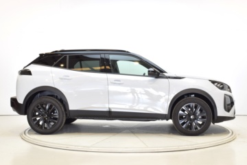 PEUGEOT 2008 GT EXCLUSIVE Hybrid 145 eDCS6 - Ítem5