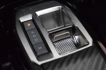 PEUGEOT 2008 GT N2008 Hybrid 145 eDCS6 - Ítem16