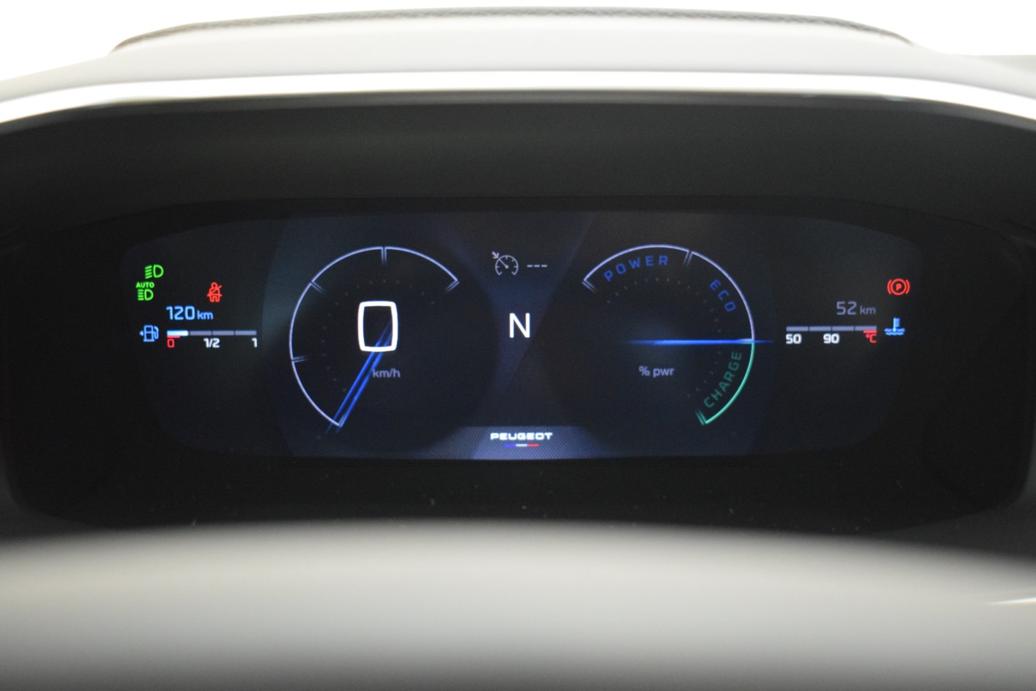 PEUGEOT 2008 GT Hybrid 145 eDCS6 - Ítem9