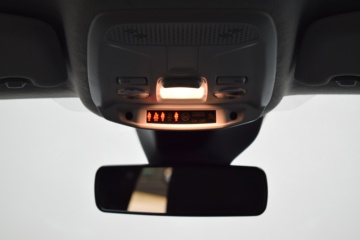 PEUGEOT 208 ALLURE Puretech 100CV - Ítem17