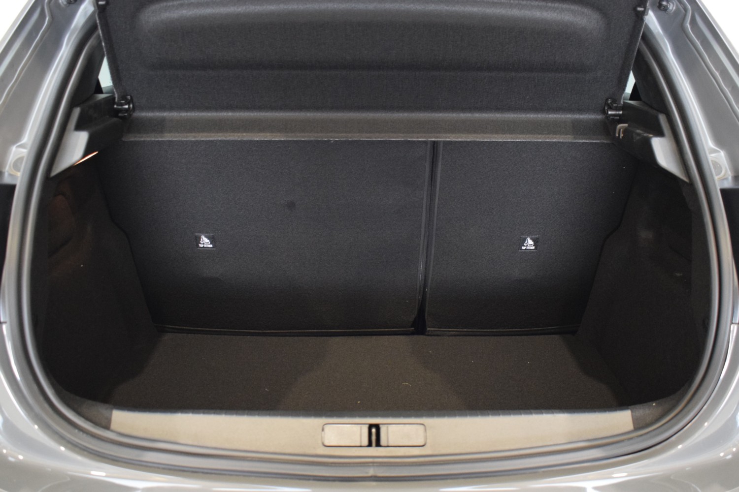 PEUGEOT 208 ALLURE TURBO 100 CV S&S 6 Vel. MAN - Ítem8