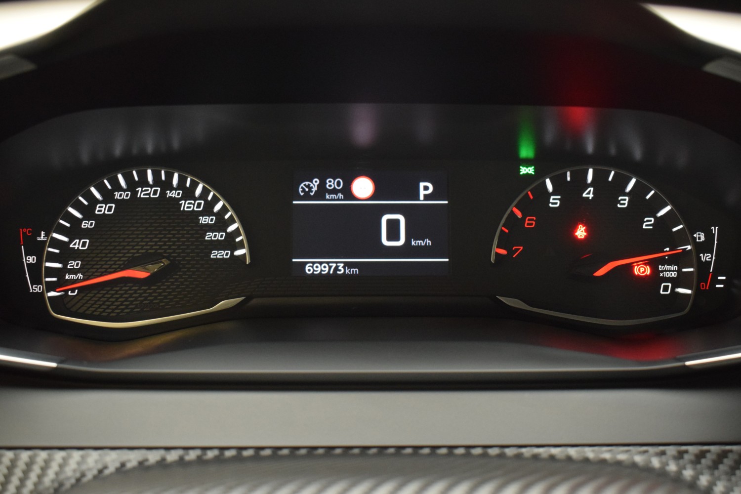 PEUGEOT 208 ALLURE Puretech 100CV EAT8 - Ítem10