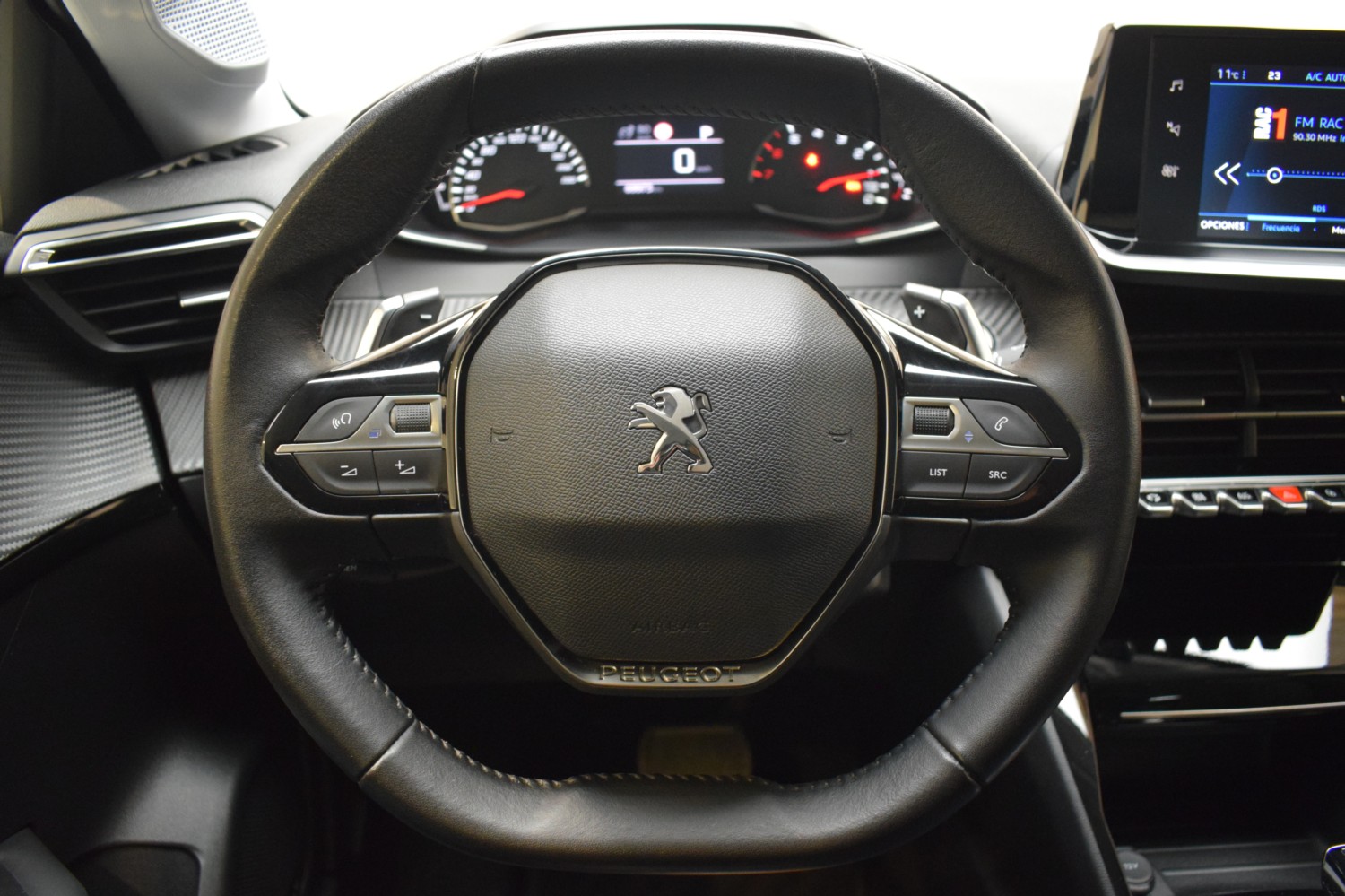 PEUGEOT 208 ALLURE Puretech 100CV EAT8 - Ítem12