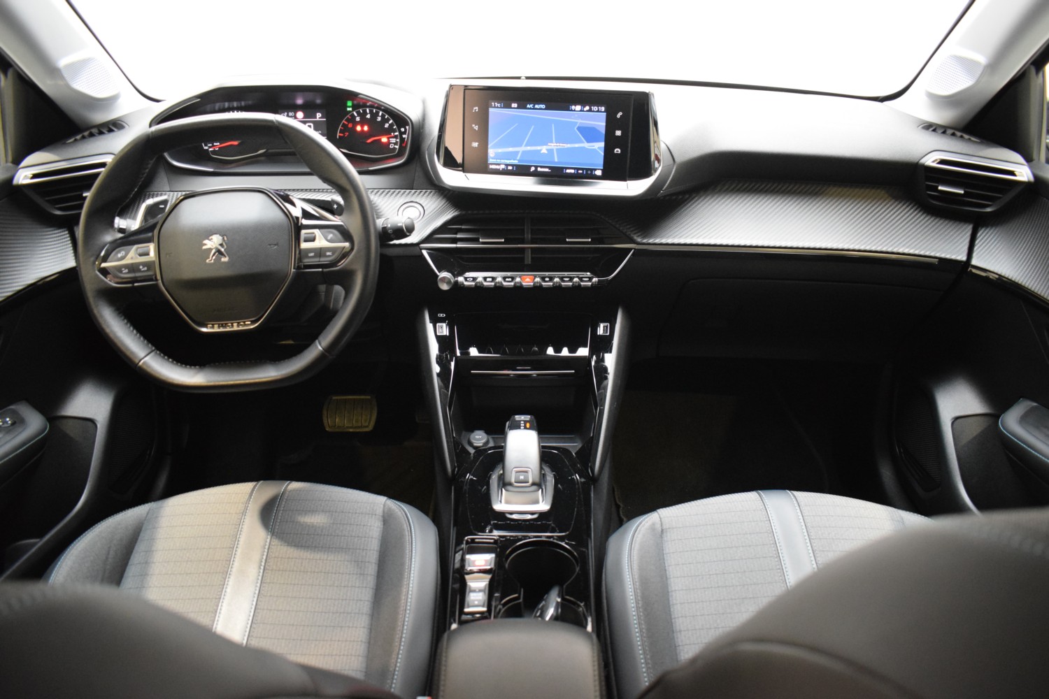 PEUGEOT 208 ALLURE Puretech 100CV EAT8 - Ítem13