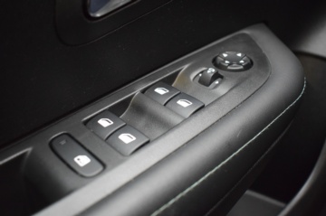 PEUGEOT 208 ALLURE Puretech 100CV EAT8 - Ítem14