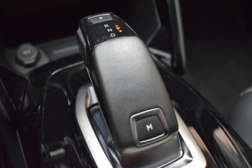 PEUGEOT 208 ALLURE Puretech 100CV EAT8 - Ítem16