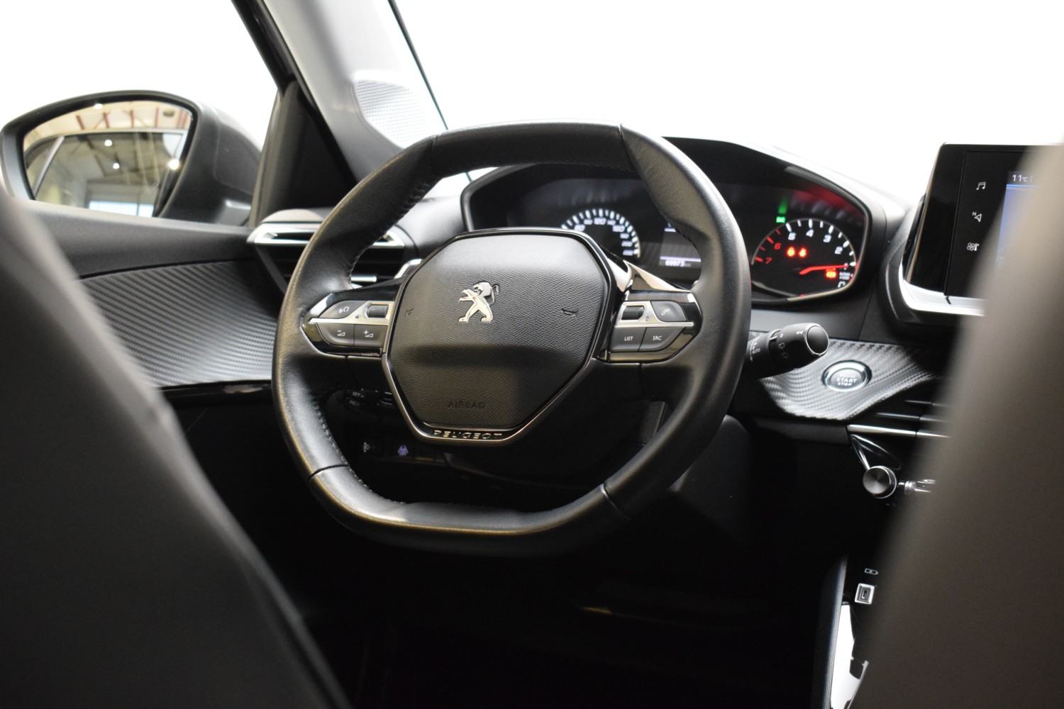 PEUGEOT 208 ALLURE Puretech 100CV EAT8 - Ítem21