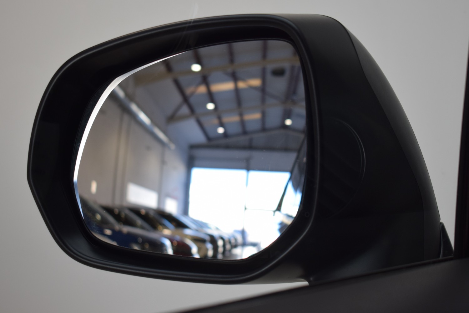 PEUGEOT 3008 ALLURE 1.6 BlueHDI 120 FAP - Ítem15