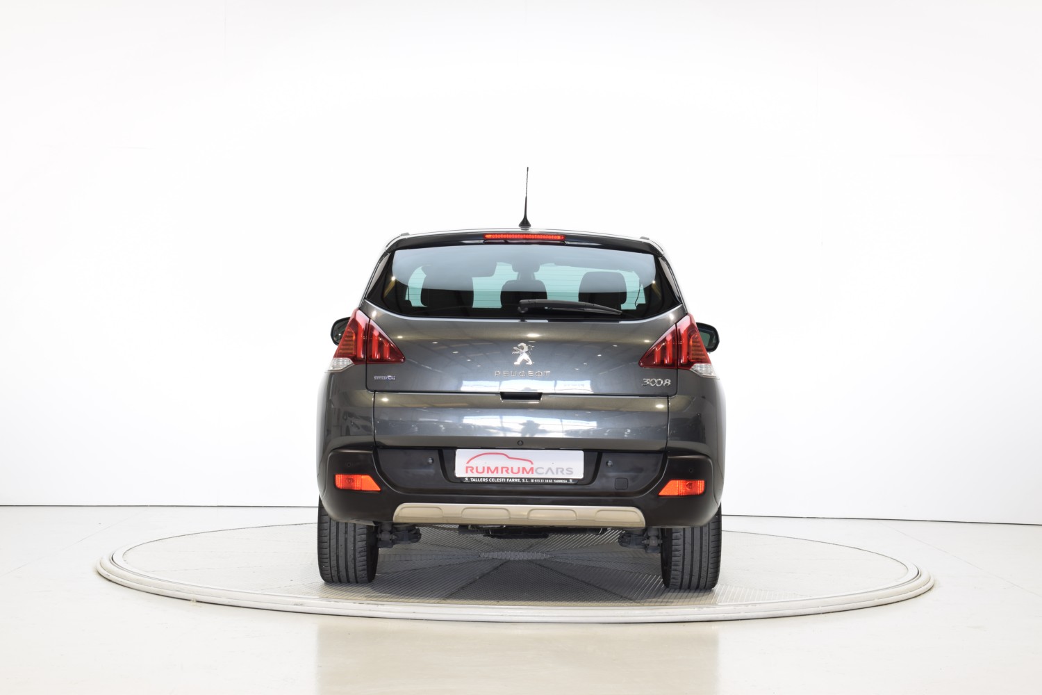 PEUGEOT 3008 ALLURE 1.6 BlueHDI 120 FAP - Ítem3