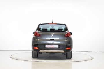 PEUGEOT 3008 ALLURE 1.6 BlueHDI 120 FAP - Ítem3