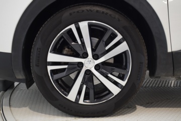 PEUGEOT 3008 ALLURE BlueHDi 96kW (130CV) S&S EAT8 - Ítem9