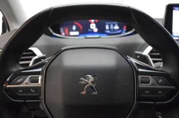 PEUGEOT 3008 ALLURE BlueHDi 96kW (130CV) S&S EAT8 - Ítem11
