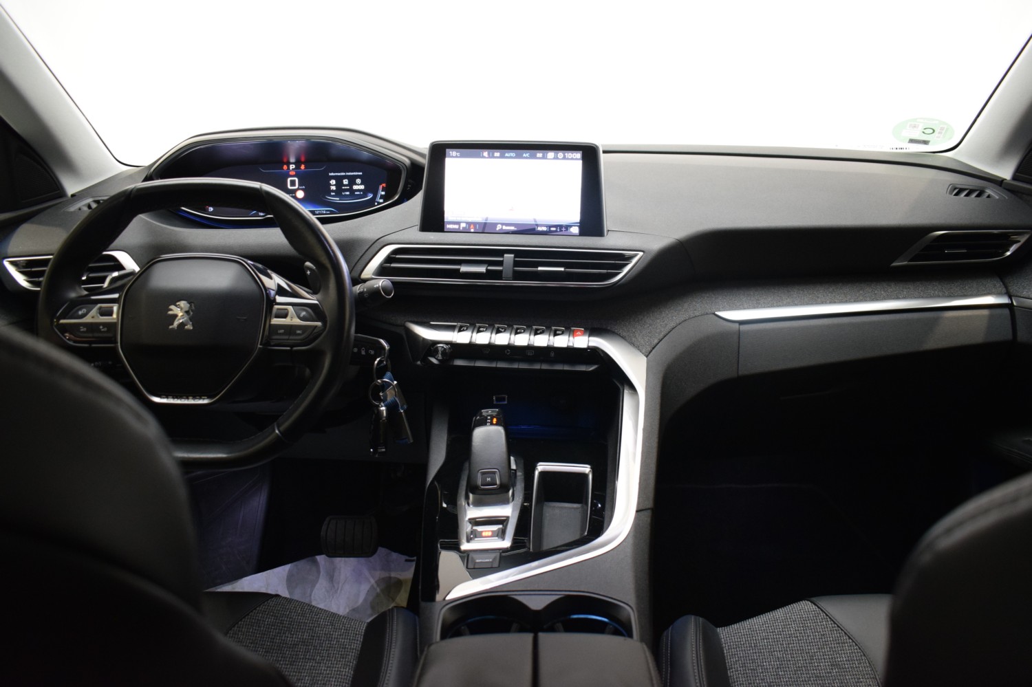 PEUGEOT 3008 ALLURE BlueHDi 96kW (130CV) S&S EAT8 - Ítem13