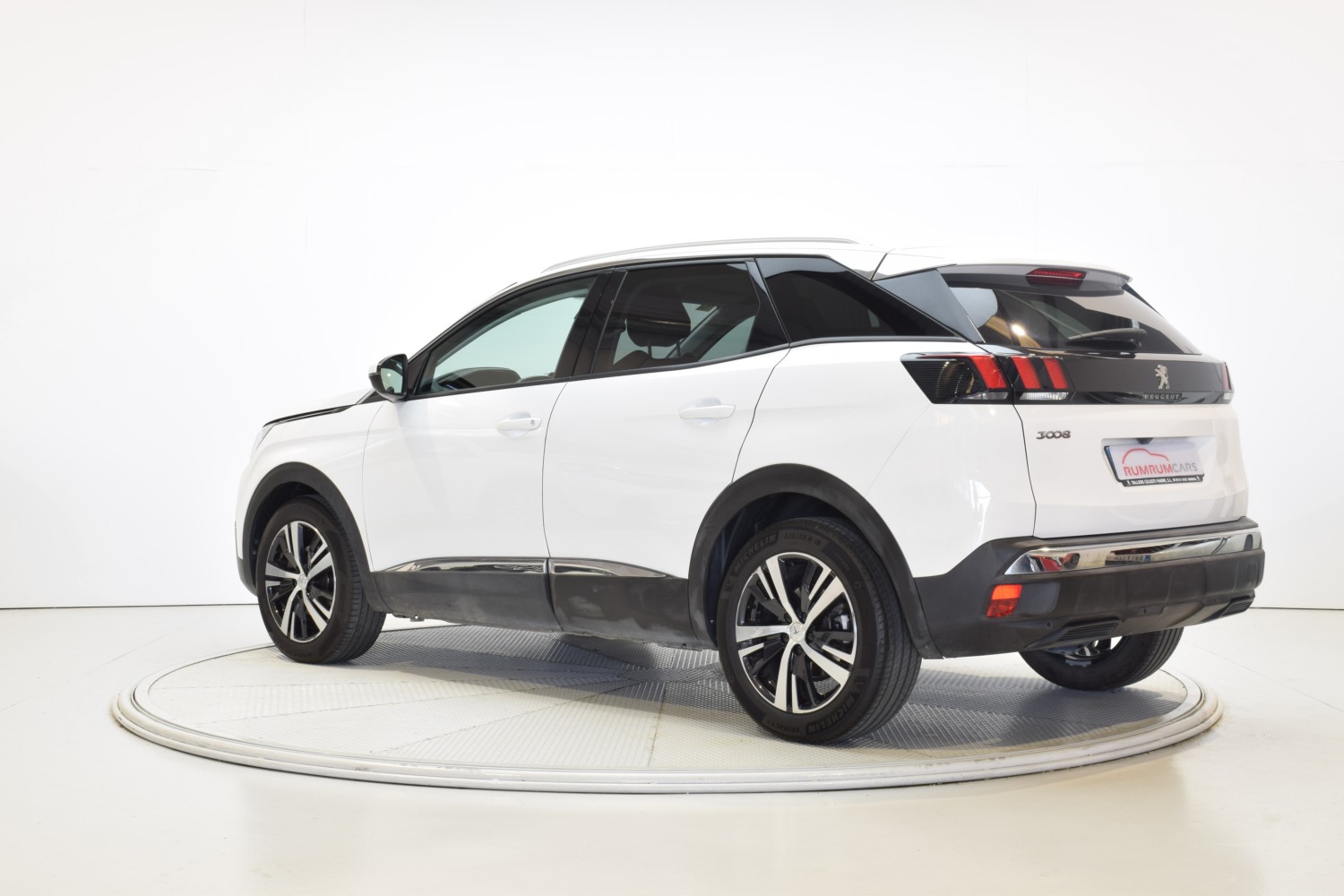 PEUGEOT 3008 ALLURE BlueHDi 96kW (130CV) S&S EAT8 - Ítem2