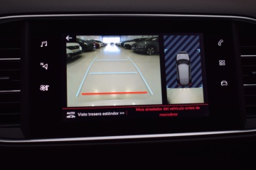 PEUGEOT 308 GT LINE 5p 1.2 PureTech 96KW (130CV) S&S - Ítem19