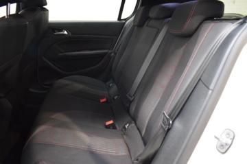 PEUGEOT 308 GT LINE 5p 1.2 PureTech 96KW (130CV) S&S - Ítem22