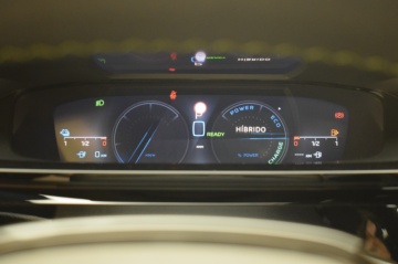 PEUGEOT N308 GT 1.6 PHEV 180cv eEAT8 - Ítem10