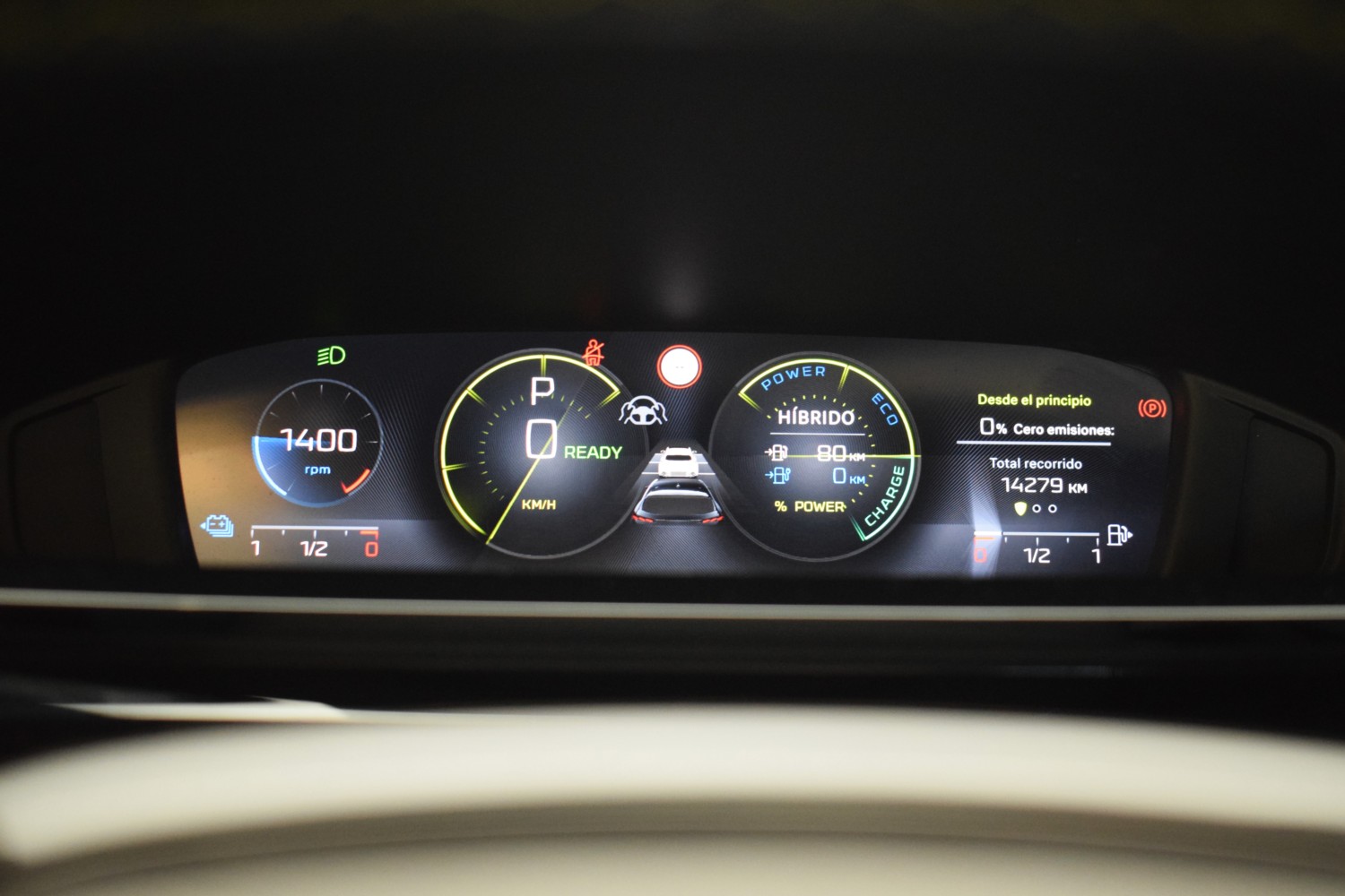 PEUGEOT 308 GT PACK 5P PHEV 180CV eEAT8 - Ítem10