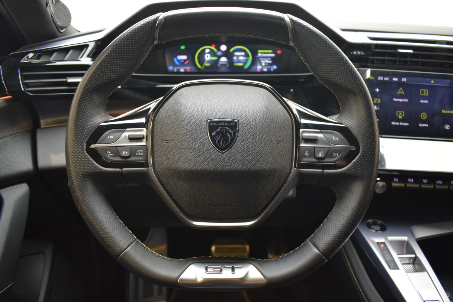 PEUGEOT 308 GT PACK 5P PHEV 180CV eEAT8 - Ítem12