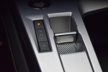 PEUGEOT 308 GT PACK 5P PHEV 180CV eEAT8 - Ítem16