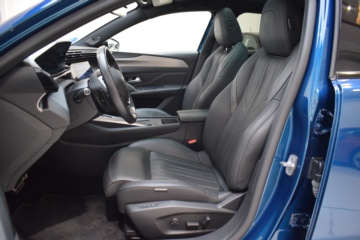 PEUGEOT 408 GT PHEV 180CV e-EAT8 - Ítem20
