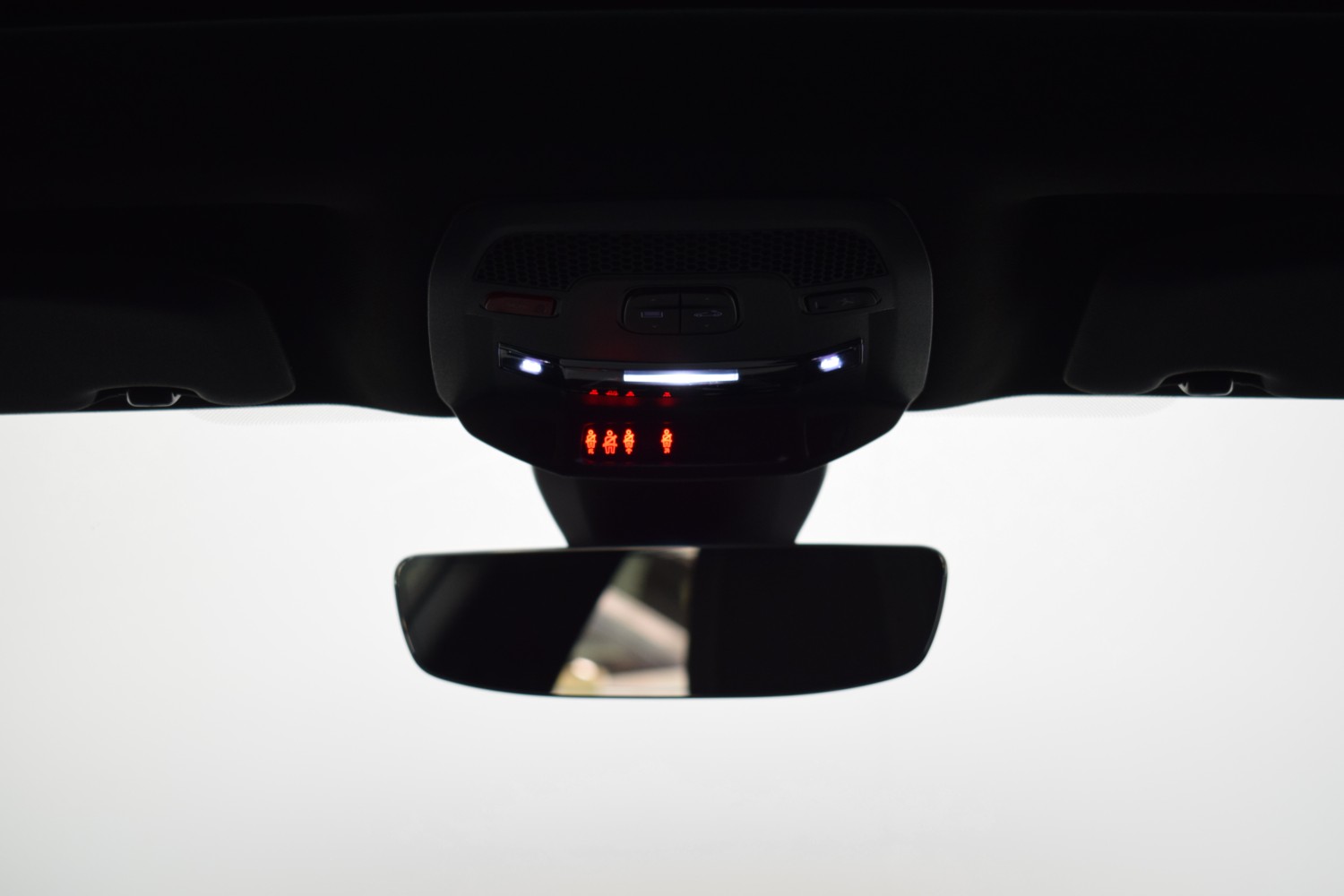 PEUGEOT 508 GT 5P PureTech 180 S&S EAT8 - Ítem17