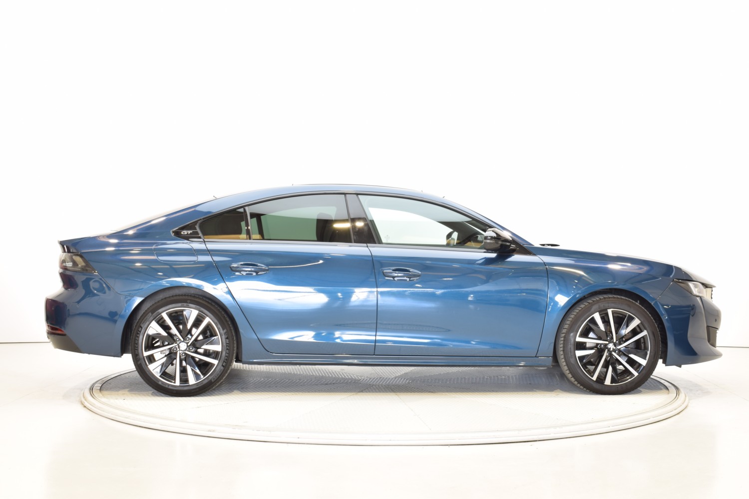 PEUGEOT 508 GT 5P PureTech 180 S&S EAT8 - Ítem5