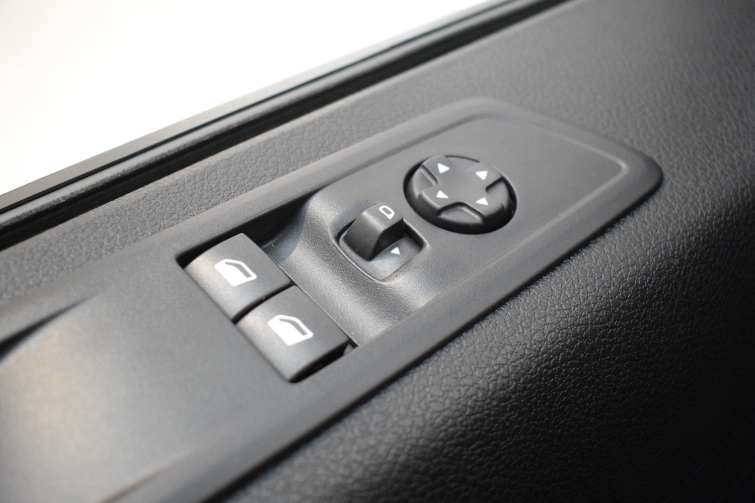 PEUGEOT EXPERT Furgón BlueHDi 120 S&S 6v Standard - Ítem16