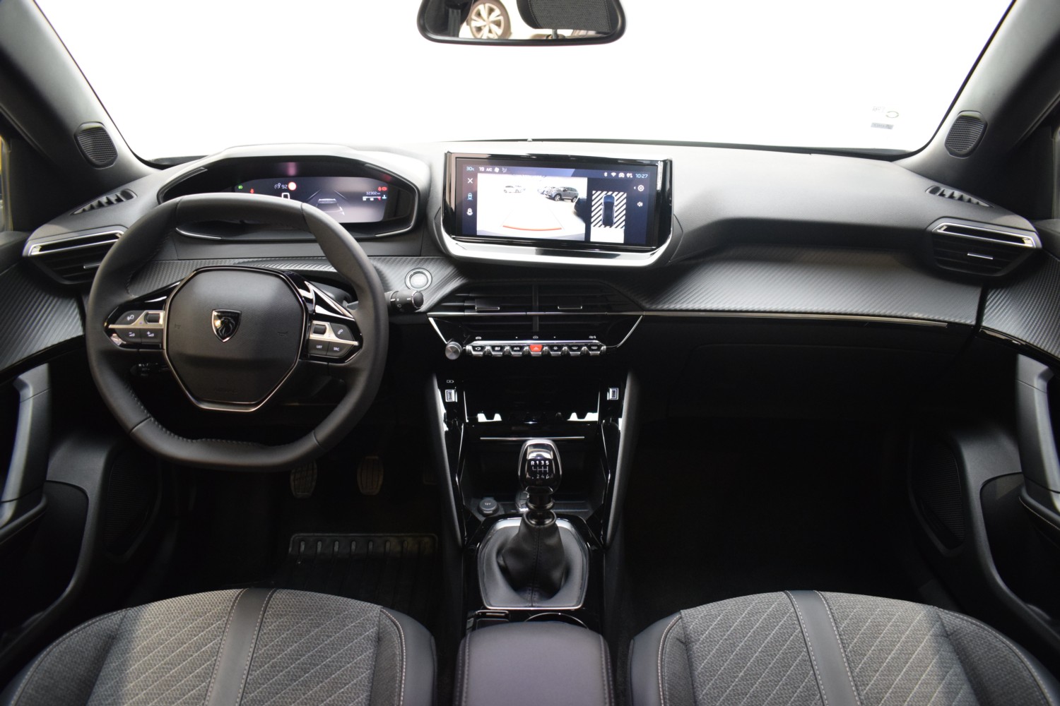 PEUGEOT 20008 ALLURE PURETECH 100 S&S 6 Vel. MAN - Ítem13