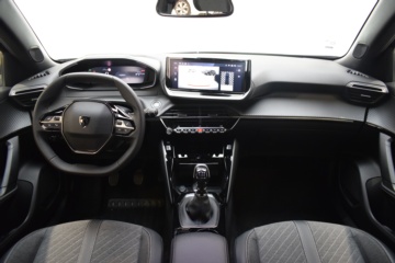 PEUGEOT 20008 ALLURE PURETECH 100 S&S 6 Vel. MAN - Ítem13