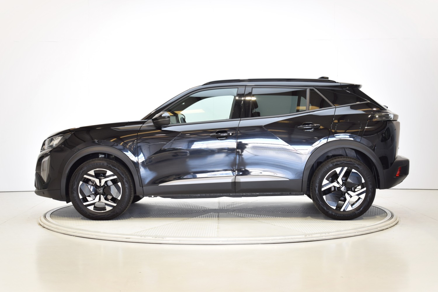 PEUGEOT 20008 ALLURE PURETECH 100 S&S 6 Vel. MAN - Ítem1